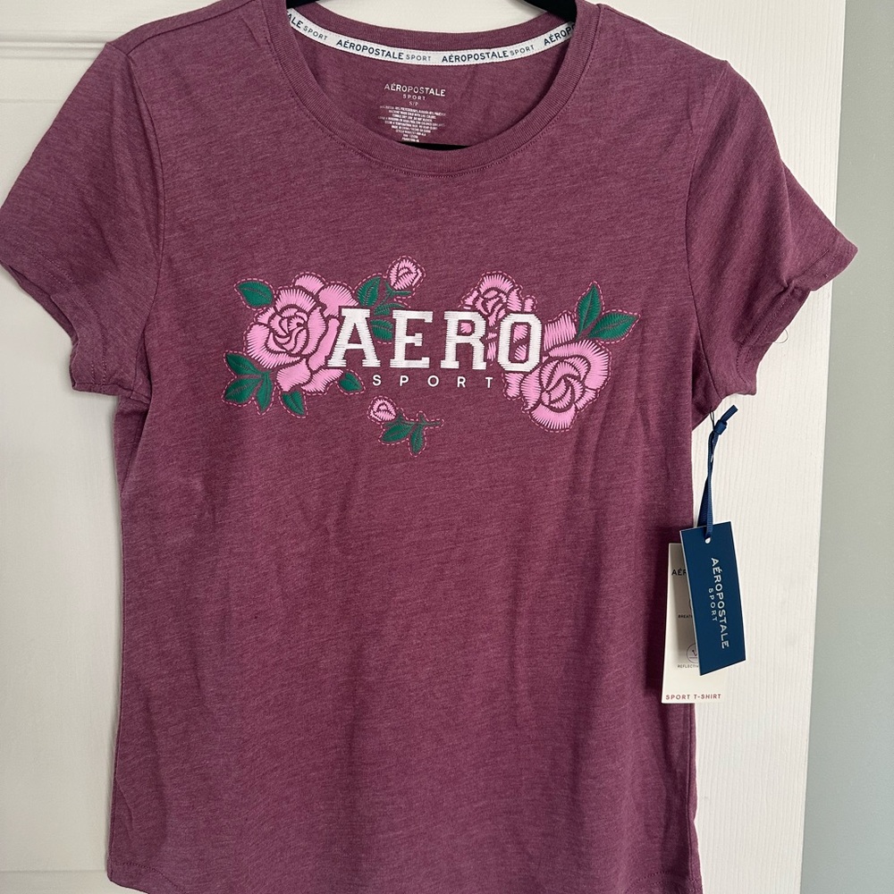 Aeropostale Women's Purple Floral Tee